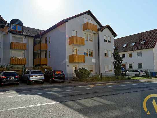 **Wohnung im 1. OG mit Balkon und Tiefgaragenstellplatz zu verkaufen**