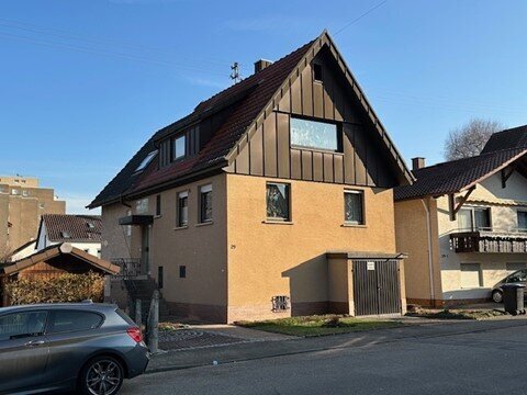 S O F O R T - F R E I! Freistehendes Einfamilienhaus mit 7 Zimmer in 71409 Schwaikheim!