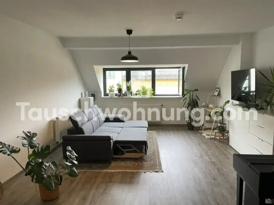 [TAUSCHWOHNUNG] Helle und zentrumsnahe Dachgeschosswohnung