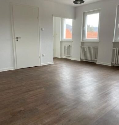 Renovierte 1-Zimmer-Dachgeschosswohnung in ruhiger, zentraler Lage von Bad Pyrmont