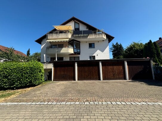 Helle,großzügige 4,5 -Zimmerwohnung mit Sonnenterrasse und Balkon in Konstanz-Dettingen