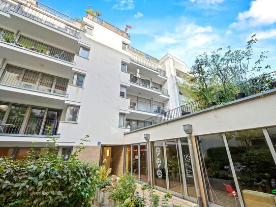 Elegante, bezugsfreie 2-Zi-Wohnung im Glockenbachviertel mit großer Terrasse im 1. OG