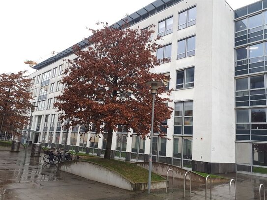 Attraktiver Arbeitsplatz! Büro-/Praxisfläche in Düsseldorf -Heerdt zur Miete