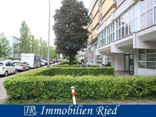 1-Zimmer-Apartment in ruhiger Innenhoflage, sehr gut gelegen nahe der U-Bahnstation Giesing