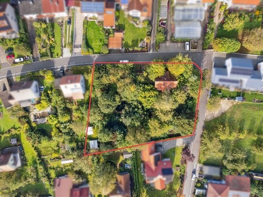 Spannendes Paket für Bauträger! Großes Grundstück mit Altbestand in Deuerling-Landkreis Regensburg