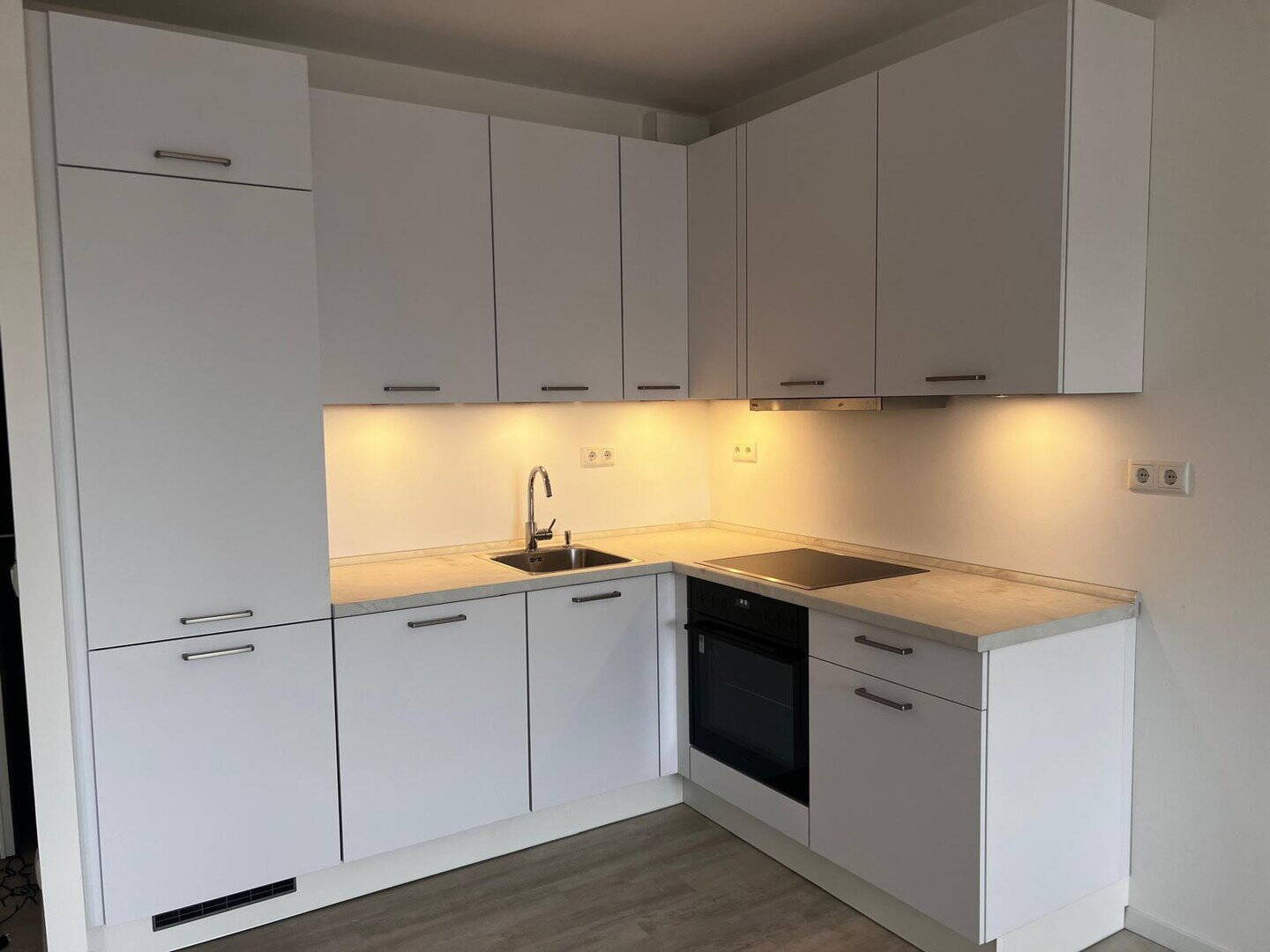 Erstbezug: Moderne, Helle, 2-Zi-Wohnung Neubau mit Balkon, Aufzug, barrierefrei in Alt-Mariendorf - Photo 1