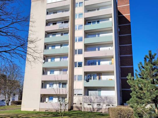 FREI AB 01.05.2025!!! Angenehme Zweizimmerwohnung mit Balkon und Fahrstuhl in Bad Hersfeld