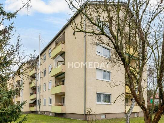 Leerstehende 3.5 -Zimmer-Wohnung im Erdgeschoss mit Balkon und Garage