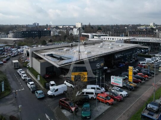 AUTOHAUS IN BESTER LAGE UND ZUR VIELFÄLTIGEN NUTZUNG