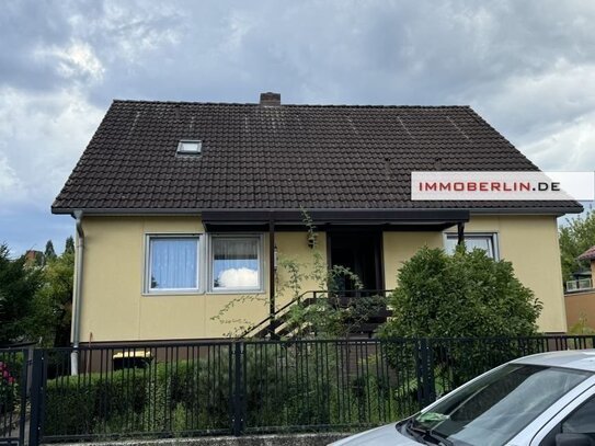 IMMOBERLIN.DE - Interessantes Einfamilienhaus mit Südgarten in wohnlicher Lage