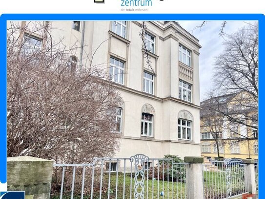 Lieblingswohnlage und frisch renoviert! 3 Raumwohnung mit Wohnküche, neuem Parkett und Balkon