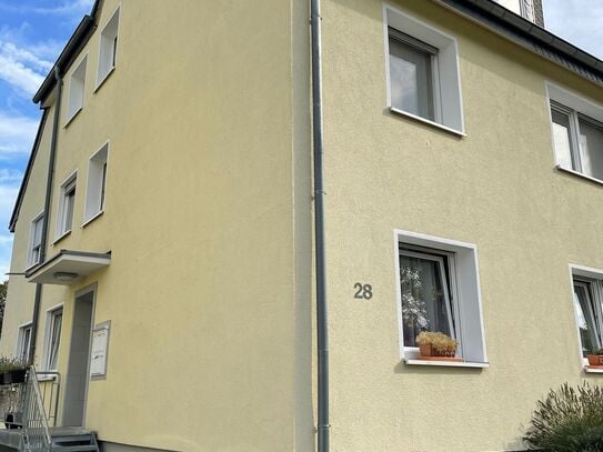 Topgepflegte Terrassenwohnung mit Hundelizenz in gesuchter Zentrallage!