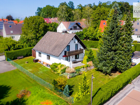 Jetzt besichtigen: Einfamilienhaus auf großem Grundstück, in 25 Min. mit dem Zug nach MUC oder AUG