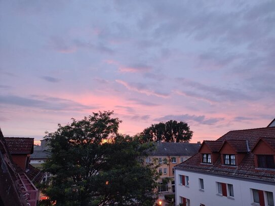 1,5-Zimmer-Wohnung in zentraler Lage mit Balkon und Dom-Blick – Ab 1. Februar zu vermieten!