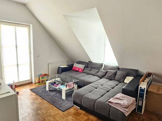 Einziehen und Leben - Wohlfühlen in der Amberger Altstadt - Attraktive 2 Zimmer Wohnung mit Balkon