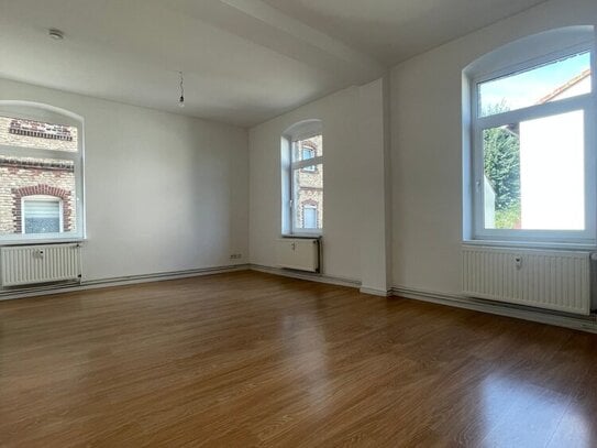 Rüdersdorf: Heinitzstr.: 2 Zimmer-Wohnung mit Terrasse, ca. 58 m² per SOFORT zu vermieten