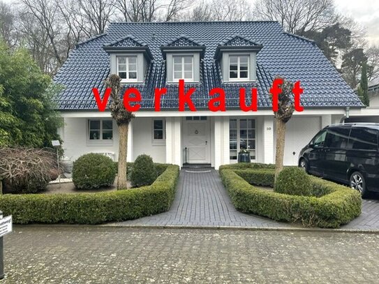 Elegantes Einfamilienhaus mit exklusiver Ausstattung in Rheda-Wiedenbrück!