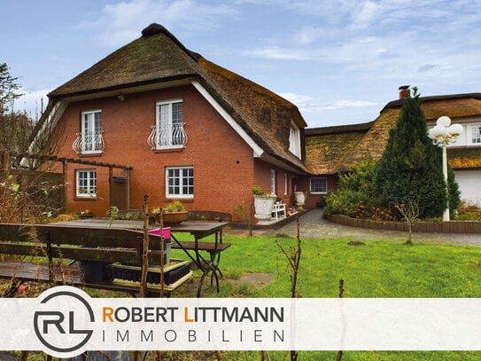 Idyllisches Landhaus mit Reetdach - Stilvolles Wohnen an der Nordseeküste