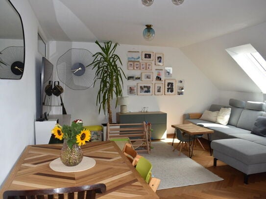 Exklusive Maisonettewohnung mit "Haus-in-Haus-Charakter" und tollem Ausblick!