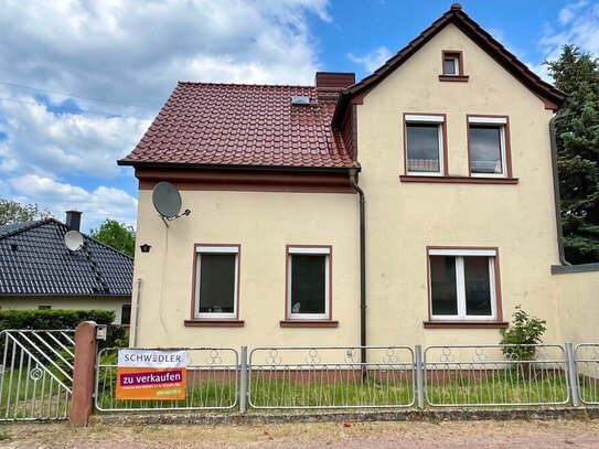 PROVISIONSFREI|NEUER PREIS - freistehendes Einfamilienhaus mit 5 Zimmern, Nebengelass und 3 Garagen