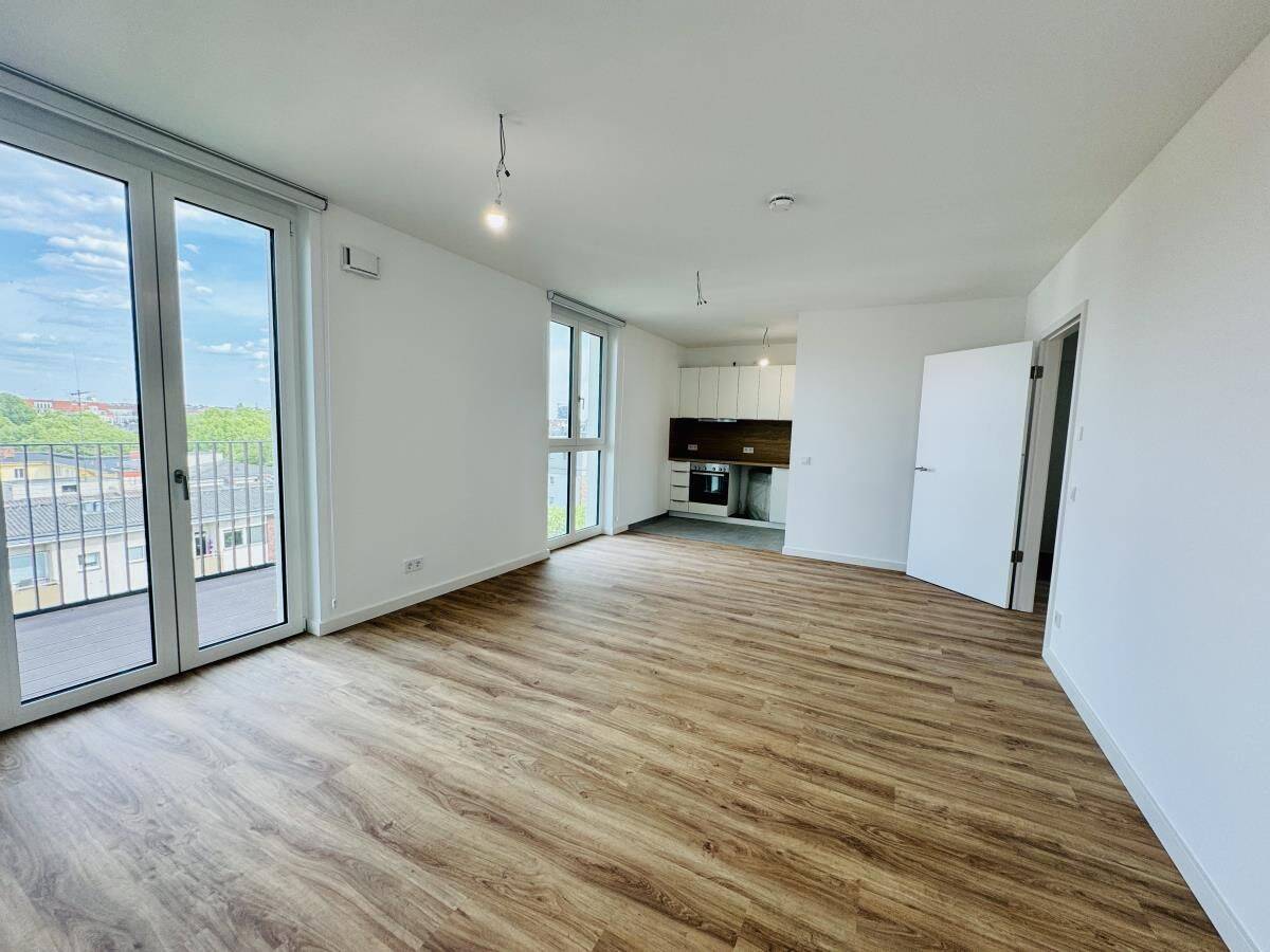 Helle, geräumige Wohnung mit 2 Balkonen nahe Barbarossaplatz - Foto 1