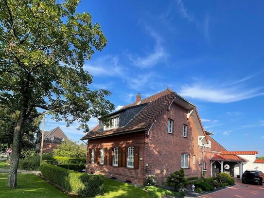 Idyllische Landhausvilla mit großem Baugrundstück im Herzen von Schermbeck