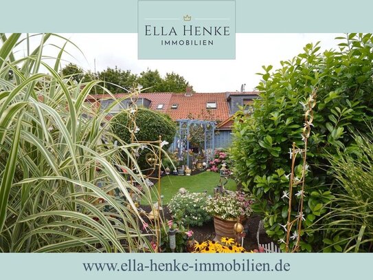 Ein Haus für 2: Kleines, gemütliches Reihenhäuschen mit Garten ...