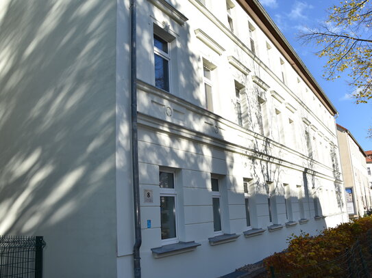 Wohnung mit Balkon und Stellplatz