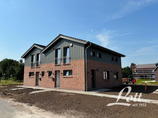 **Neubau-Doppelhaushälfte mit Carport in toller Wohngebietslage**