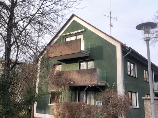 2-Zimmerwohnung, Ostviertel, am Wald mit Balkon, Küche, Duschbad