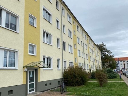 Schöne 2-Zimmer-Wohnung in Burg bei Magdeburg - Die Stadt der Türme