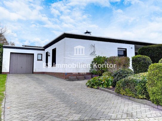 ***RESERVIERT***Renovierungsbedürftiger Bungalow mit Garage, Anbau, Gartenanlage und Terrasse in ruhiger Lage!