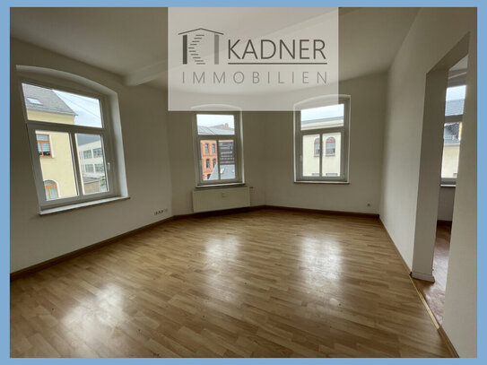 Lieblingsplatz? Kleine 2 Zimmer Wohnung im 1.OG