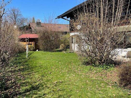 Gemütliches Zweifamilienhaus in ruhiger & sonniger Lage in Miesbach