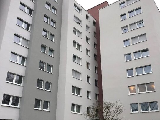 Aufgepasst! Gemütliche 3-Zimmer Wohnung mit Balkon ab sofort frei!