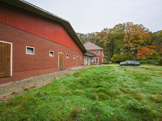 Ländliches Hofanwesen mit Wohnhaus