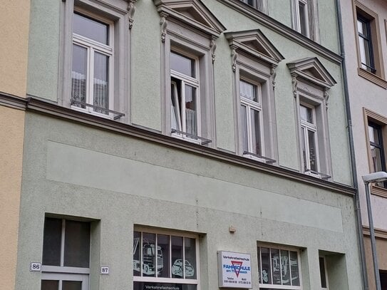 Großzügige 2-Zimmer-Wohnung mit Balkon in der Erfurter-City