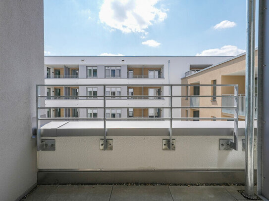 Charmante Seniorenwohnung 65+ (mind. 1 d. Mieter) 1,5-Zi. auf 54m² mit EBK + Loggia im Trio!