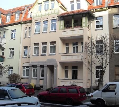 Ruhige und doch zentrumsnahe 3-Raumwohnung mit Balkon zu verkaufen