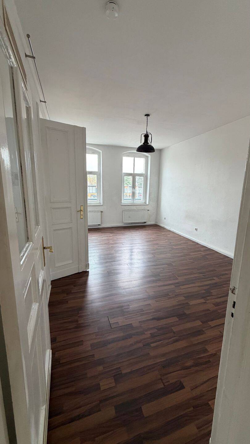 Helle 3-Zimmer-Altbauwohnung direkt an der S-Bahn Mahlsdorf — 84 m² - Foto 1