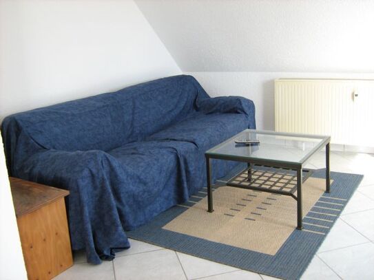 1 großes helles Zimmer 27 m², 2 Zimmer Wohnung in Langen