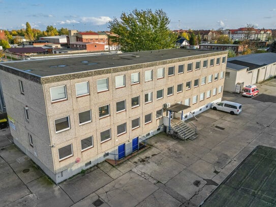 2 Büroräume mit gesamt 37,60 m² in Magdeburg Stadtfeld-West zu vermieten