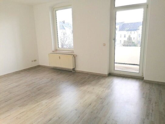 !! 2-Zimmer-Wohnung mit Balkon in Chemnitz Ebersdorf !!