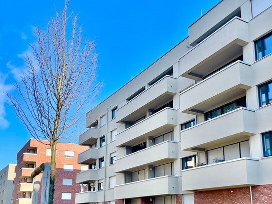 Erstbezug: 4 Zimmer Wohnung inkl. neue Küche, Bad und Gäste WC Tiefgaragenstellplatz mit Elektro Vorbereitung