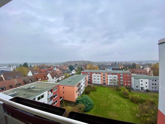 Lichtdurchflutete Räume mit Südbalkon und Fernblick