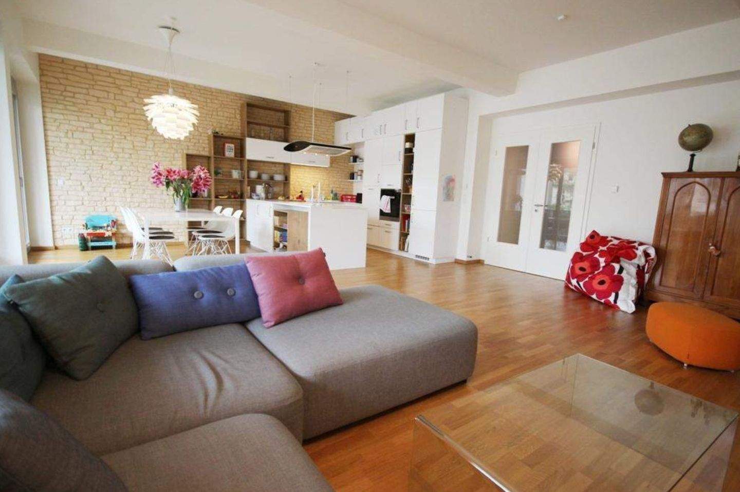 Wunderschoene, helle Wohnung auf sehr begehrtem Areal - Foto 1