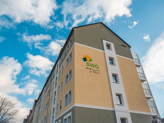 ++ Erstbezug nach Sanierung ++ Moderne 2 Zimmerwohnung mit Dusche und Wanne + Solarmodul