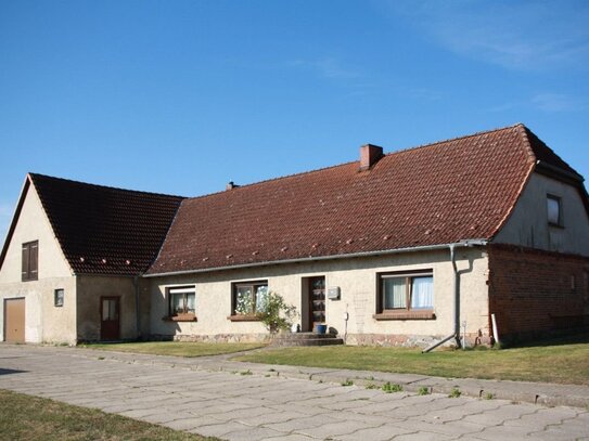 Großzügiges Einfamilienhaus am Dorfrand mit viel Potenzial