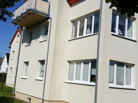 Große 1-Zimmer-Wohnung mit Balkon in Eldena