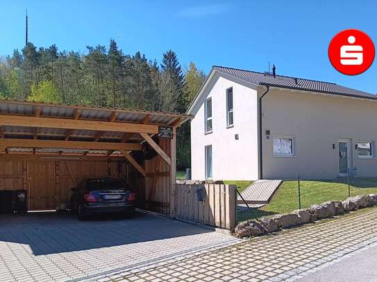 Neuwertiges Eigenheim mit schönem Garten in Etzelwang